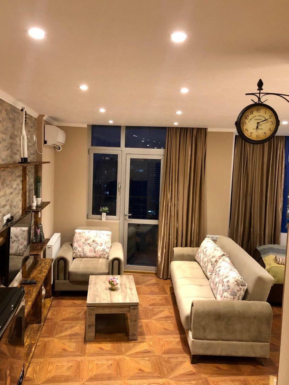 Cozy Bright Apartment With Amazing Sea View Batum Dış mekan fotoğraf